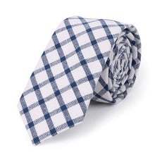 B4: Men's Cotton Blend Skinny Necktie