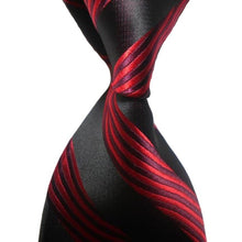B2: Men's Classic Diagonal Pattern Necktie